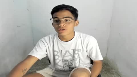 deivi_colins online show from September 2025 02:06:02 AM