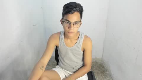 deivi_colins online show from October 2025 11:20:01 PM