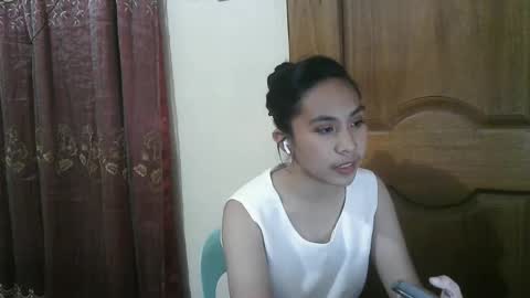 Luna online show from February 2026 12:09:02 PM