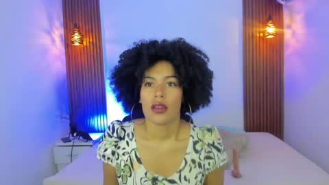 D E L A Y L  A online show from October 2025 08:15:02 PM