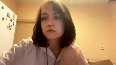 Alisa online show from April 2026 06:10:02 PM