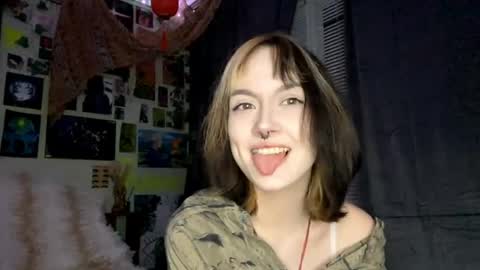 Alisa online show from April 2026 09:17:02 PM