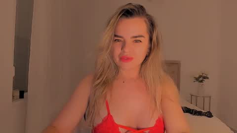 deliadelicious online show from February 2025 12:43:02 PM