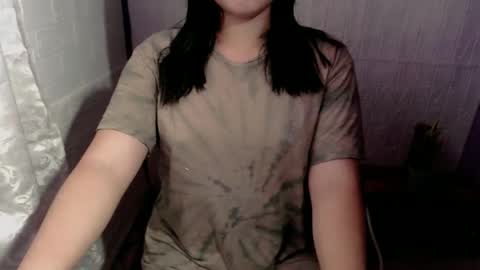 delicious_hanna17 online show from February 2026 04:32:01 AM