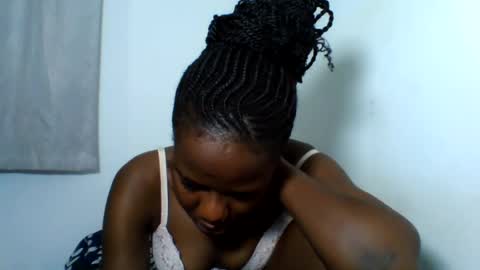 EVAH online show from July 2026 03:26:01 AM