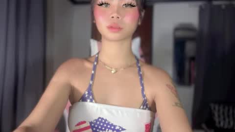 Snapshot of deliciousfaye chatting on September 2025 05:14:02 PM Hello your loving faye 3 online show from September 2025 05:14:02 PM