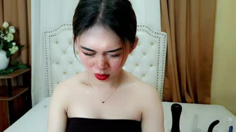 Snapshot of deliciously_sophie chatting on June 2026 02:58:01 AM Sophie online show from June 2026 02:58:01 AM