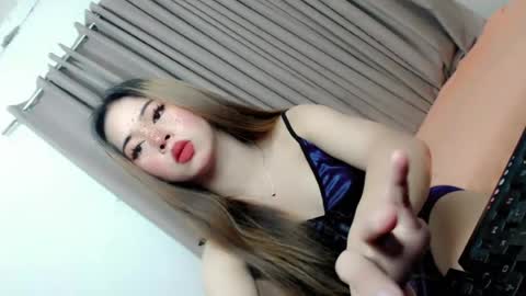 Snapshot of deliciously_sophie chatting on July 2026 02:15:02 AM Sophie online show from July 2026 02:15:02 AM