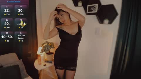 Delilah online show from May 2026 05:46:02 AM