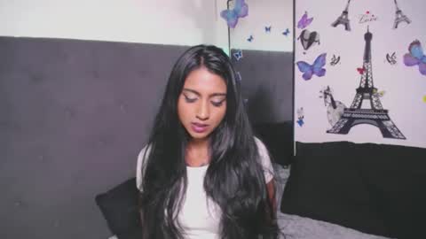 Delilah Blaze online show from October 2025 08:04:01 AM