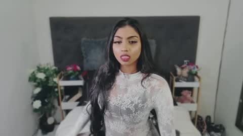Delilah Blaze online show from June 2026 04:49:02 PM