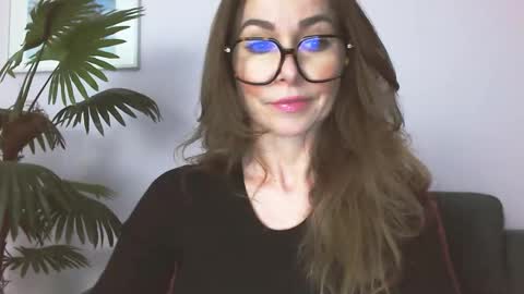 delilah_sweet online show from May 2026 03:20:02 PM