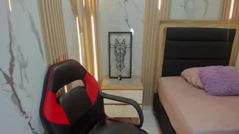 delilaquinn online show from October 2025 11:13:02 AM