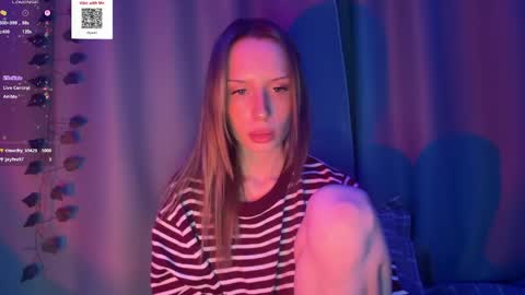 Della online show from April 2026 04:26:01 PM