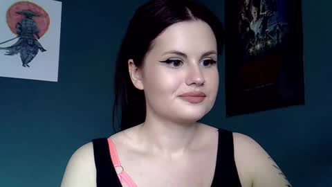 dellacrush_ online show from February 2025 04:01:02 PM