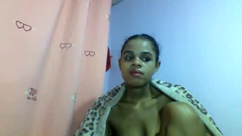 delphine online show from March 2026 06:57:02 PM