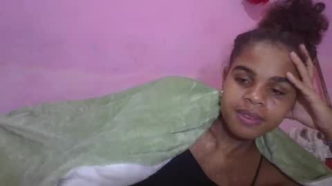 delphine online show from May 2026 09:00:02 PM