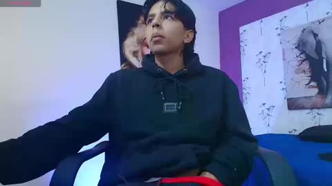 Snapshot of delsin_ chatting on September 2025 01:55:02 PM DELSIN online show from September 2025 01:55:02 PM