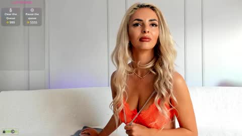 Snapshot of delyadelya33 chatting on February 2025 07:24:02 AM Delya online show from February 2025 07:24:02 AM