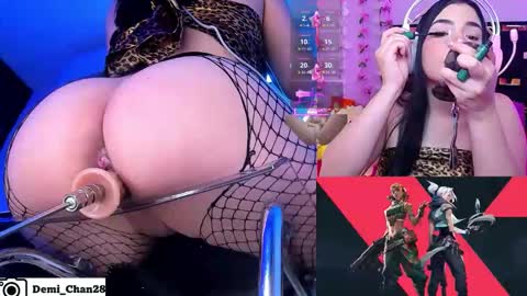 demiii online show from June 2026 08:04:01 PM