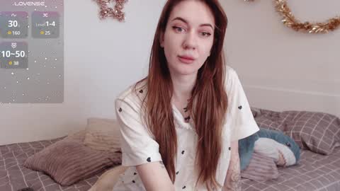 Snapshot of demiamour chatting on January 2025 10:13:02 AM Demi. not your babybabebb and other shit online show from January 2025 10:13:02 AM