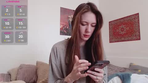 Snapshot of demiamour chatting on February 2025 10:26:01 AM Demi. not your babybabebb and other shit online show from February 2025 10:26:01 AM