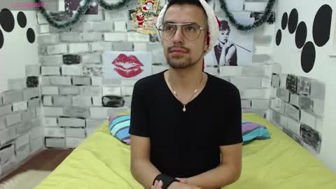 demian_val_4 online show from December 2024 09:29:02 PM
