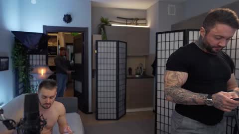 Snapshot of demianblake chatting on October 2025 10:45:01 AM demianblake online show from October 2025 10:45:01 AM