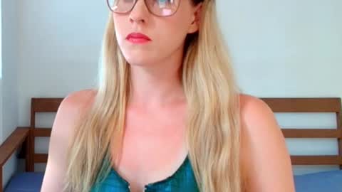 demigoddesslexie online show from January 2026 01:07:02 AM