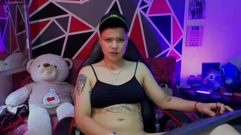 DEMI online show from December 2025 06:03:02 PM