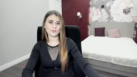 DemmyRose online show from November 2025 07:57:01 PM