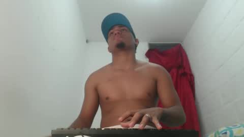 Snapshot of demol_latin chatting on February 2025 11:19:02 PM MASTER DAV online show from February 2025 11:19:02 PM