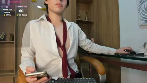   online show from May 2026 12:33:02 PM