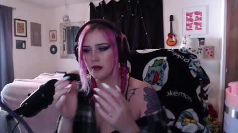 Snapshot of demongf chatting on March 2025 09:15:02 PM Demoness Mina online show from March 2025 09:15:02 PM