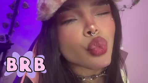 Maki  online show from May 2026 05:03:02 AM