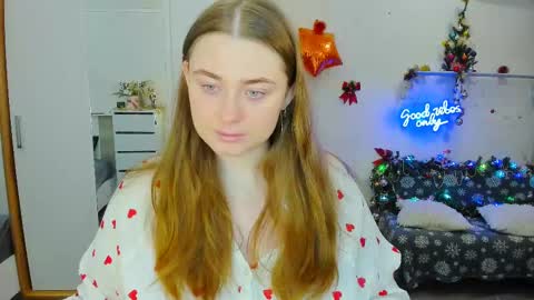 Snapshot of demure_soul chatting on December 2024 02:31:01 AM Sophie online show from December 2024 02:31:01 AM