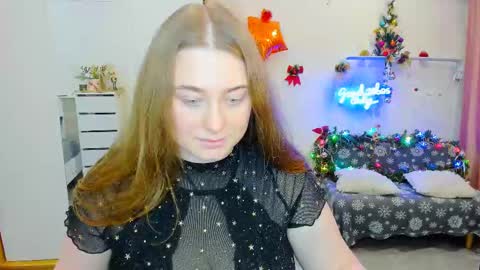 Snapshot of demure_soul chatting on December 2024 06:15:01 AM Sophie online show from December 2024 06:15:01 AM