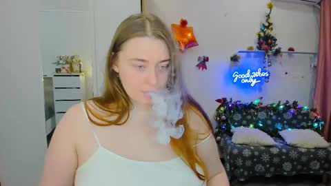 Snapshot of demure_soul chatting on December 2024 05:38:01 AM Sophie online show from December 2024 05:38:01 AM