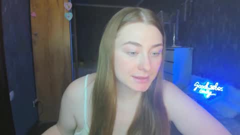 Snapshot of demure_soul chatting on February 2025 01:19:02 PM Sophie online show from February 2025 01:19:02 PM