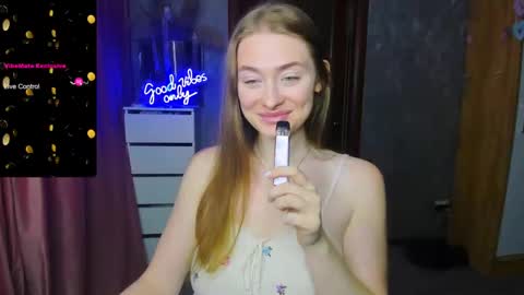 Snapshot of demure_soul chatting on September 2025 06:02:01 AM Sophie online show from September 2025 06:02:01 AM