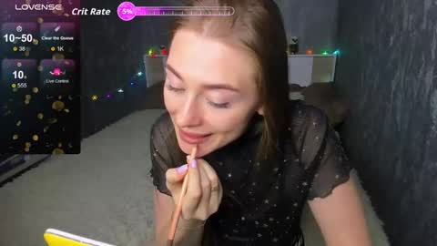 Snapshot of demure_soul chatting on October 2025 12:17:01 PM Sophie online show from October 2025 12:17:01 PM