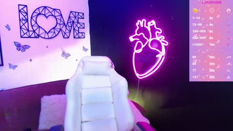 Demy  online show from December 2024 12:04:01 AM