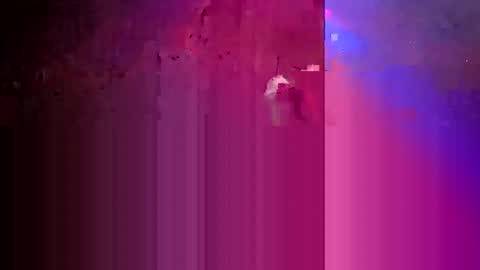 Snapshot of den2807 chatting on April 2026 04:02:02 AM den2807 online show from April 2026 04:02:02 AM