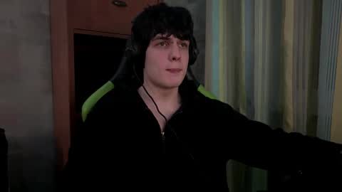 Snapshot of denbunnyy chatting on February 2026 06:50:01 PM Daniel online show from February 2026 06:50:01 PM