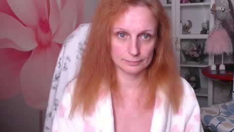 Snapshot of denhiey_here chatting on April 2026 05:44:01 PM denhiey online show from April 2026 05:44:01 PM