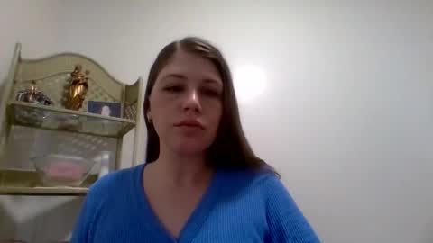 Snapshot of denigirl28 chatting on February 2026 04:10:02 PM Denihungarian online show from February 2026 04:10:02 PM