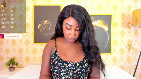 Snapshot of denise_wolfe chatting on December 2024 12:16:02 PM Denisse online show from December 2024 12:16:02 PM