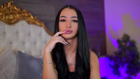 denisedevilles online show from February 2025 09:03:01 AM