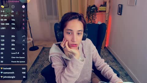 Snapshot of deniseparadise chatting on January 2025 12:42:01 AM Unfortunately Denise has discontinued her work but I hope you will be excited about the new cool girl Jia online show from January 2025 12:42:01 AM