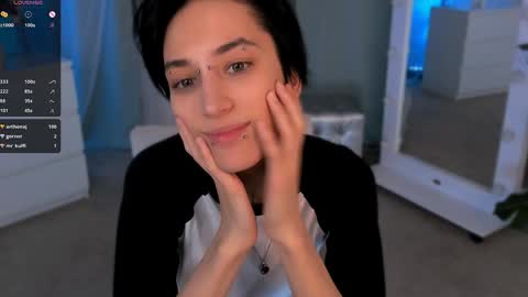 Snapshot of deniseparadise chatting on January 2025 04:41:01 PM Unfortunately Denise has discontinued her work but I hope you will be excited about the new cool girl Jia online show from January 2025 04:41:01 PM